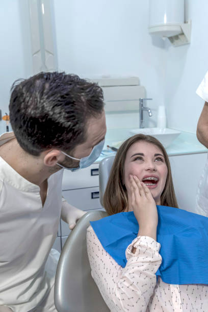 Best Weekend Emergency Dentist in Wyong, MI